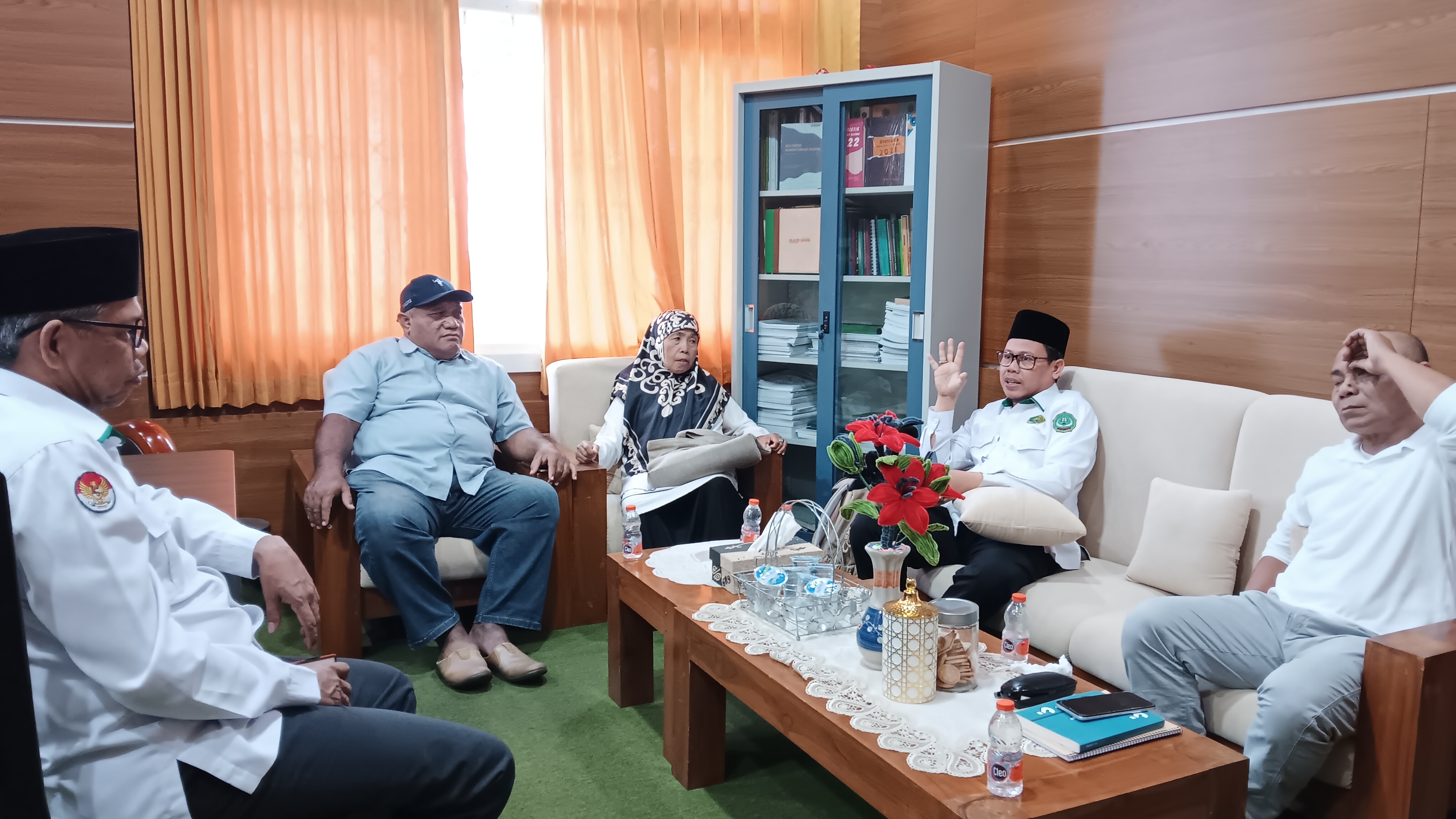 Matangkan Persiapan Hari Santri 2026, Panitia dan Dewan Juri Lomba Karya Tulis Ilmiah serta Pidato IAIN Ternate Gelar Rapat Membahas Mekanisme Penilaian