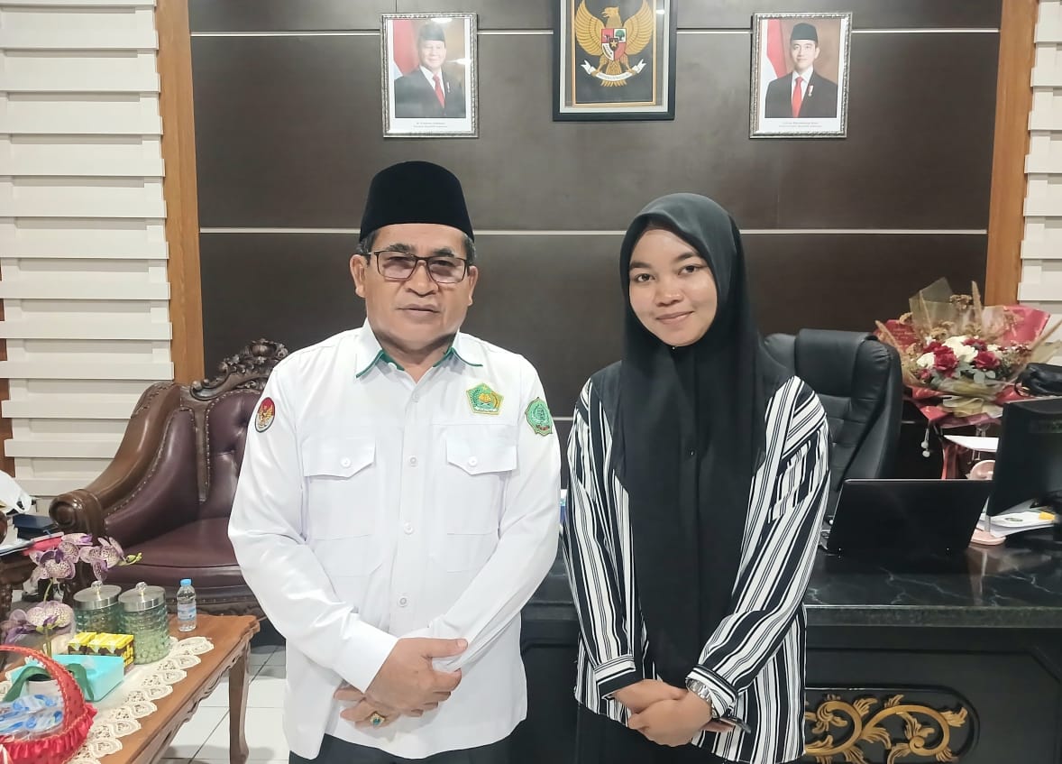 Tampil di Grand Final UMi Youthpreneur 2025, Nurlaela Sarif Dapat Bonus dari Rektor IAIN Ternate
