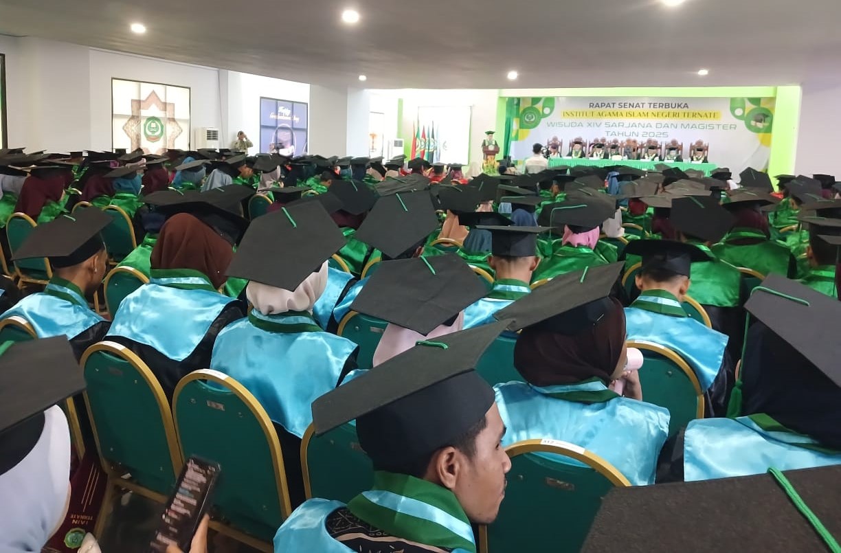 IAIN Ternate Wisuda 626 Mahasiswa, Ini Pesan Rektor Kepada Alumni
