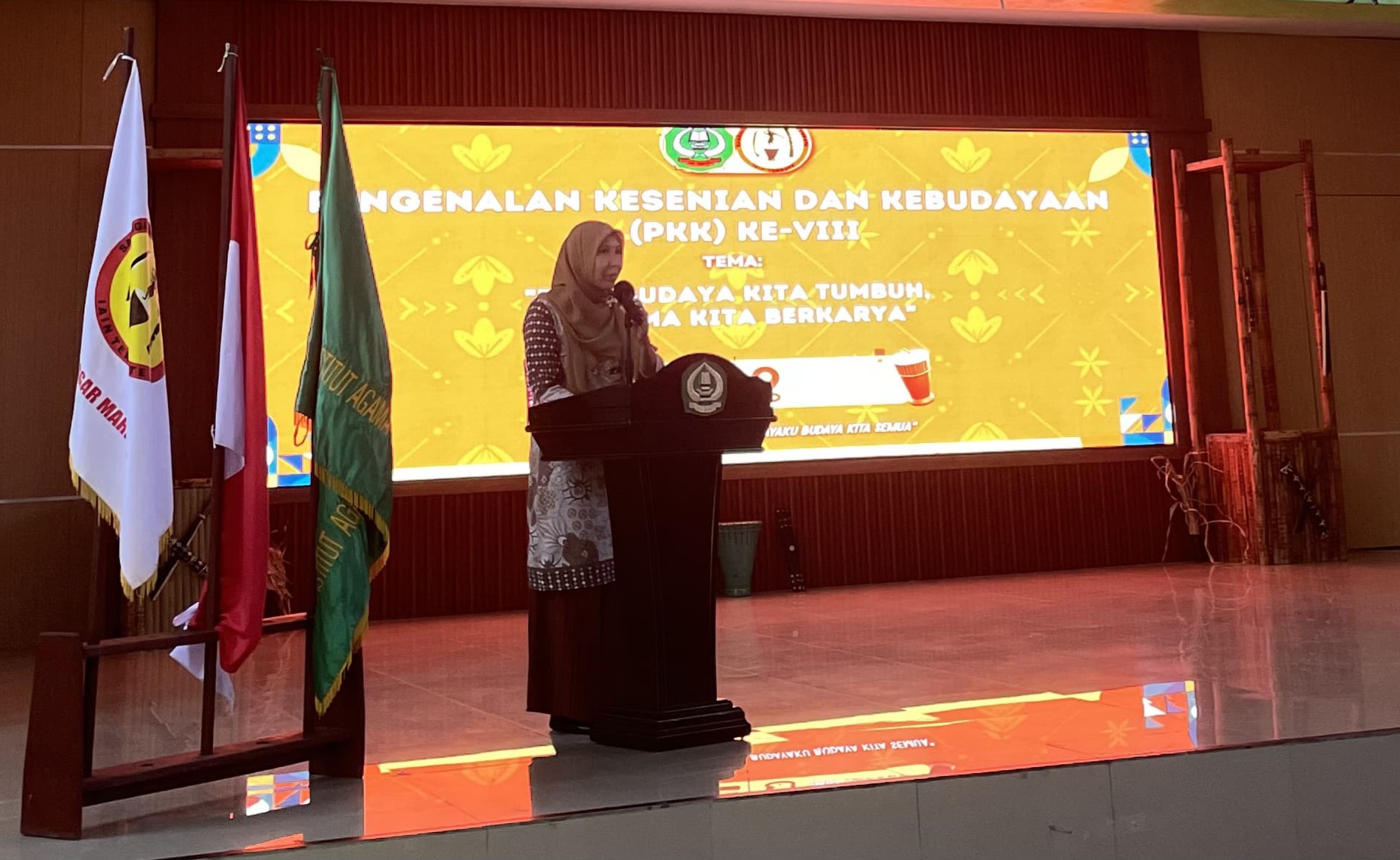 Apresiasi Setinggi-tingginya Kegiatan Sanggar Marimoi, Warek III IAIN Ternate: Seni dan Budaya Adalah Identitas Mahasiswa